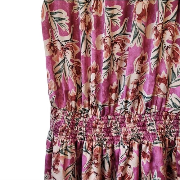 Evereve Women's Magenta Floral Smocked Waist Dress Size XS - Picture 4 of 8